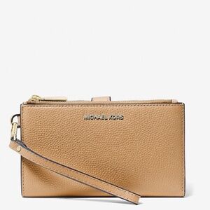 New Michael Kors Bi-Fold Wristlet wallet Multi Compartments,Leather